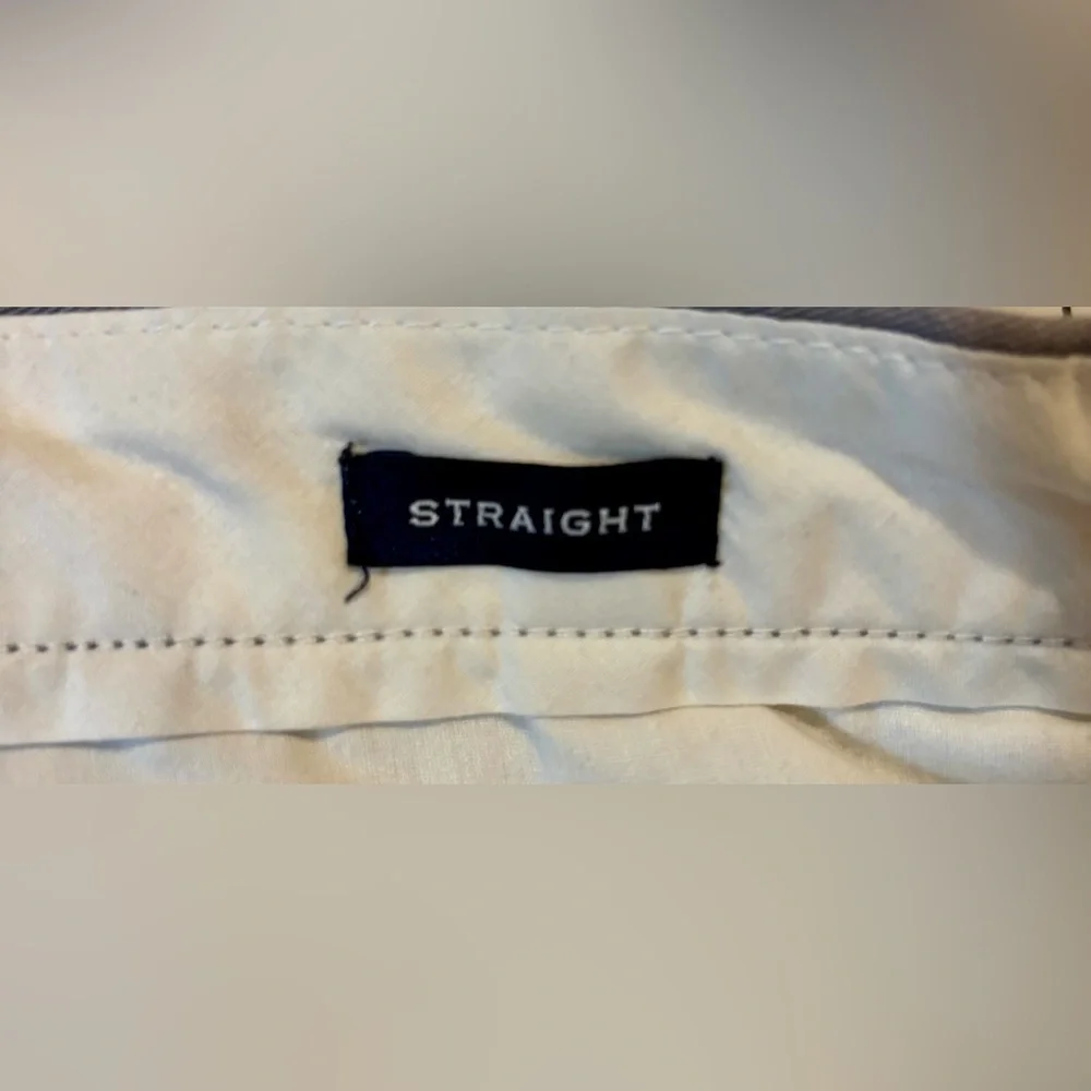 J. Crew‎ Flex Men’s Size 32/32 Gray Straight Fit Chino Pants
